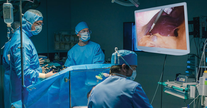 4K Surgery Monitors